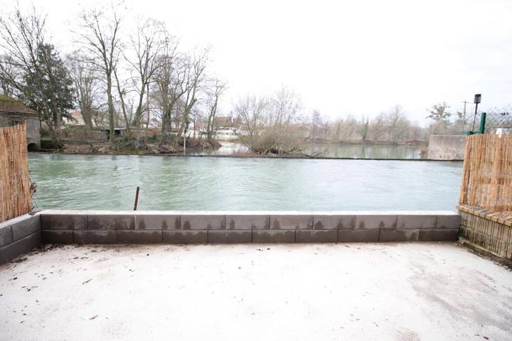 Location de vacances pour 5 personnes, avec terrasse et vue à Dun-sur-Meuse - 4