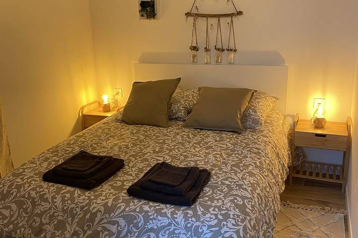 Location de vacances pour 4 personnes, avec terrasse ainsi que jardin et sauna dans Souleuvre-en-Bocage - 3