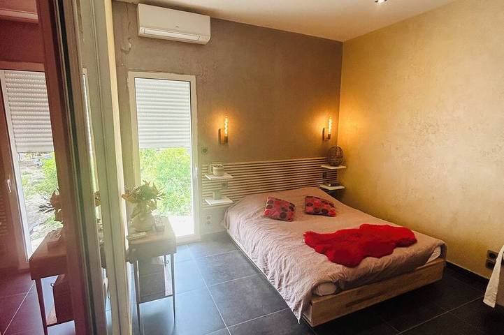 Location de vacances pour 9 personnes, avec jardin et jacuzzi à Caveirac - 3