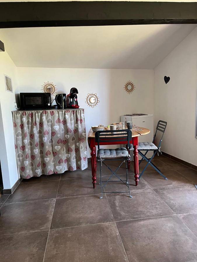 Gîte pour 2 personnes, avec terrasse à Gourdon - 2