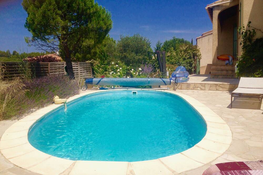 Villa de 110m2 avec Piscine aux portes de Montpellier in Juvignac, Côte méditerranéenne (France)