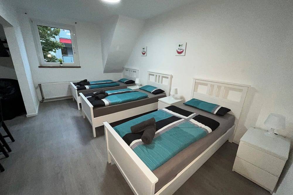 Ganze Wohnung, Homesnrw - Messe / City 2.Og in Bergisch Gladbach, Rheinisch-Bergischer Kreis