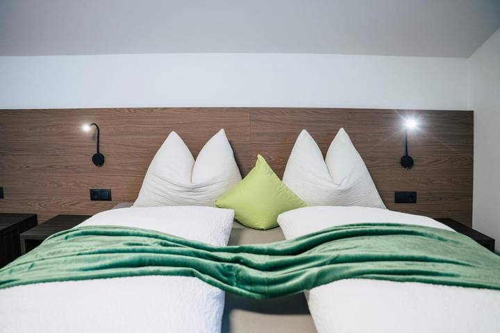 Hôtel pour 2 personnes, avec Terrasse et Vue à Laas (Italie) - 3