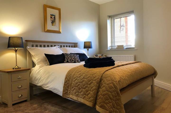 Ganze Wohnung, 4 * Lagan View 🍀 Schöne Aussicht und perfekte Lage für Sightseeing in der Stadt. in Belfast, Grafschaft Down