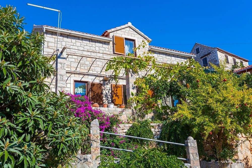 Ferienhaus mit Parkplatz Ložišća, Brac in Milna, Brac