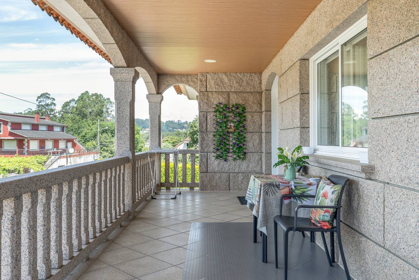 Ferienhaus 'Os Cabaleiros' mit Bergblick, privater Terrasse und Wlan in Mos, Pontevedra Provinz