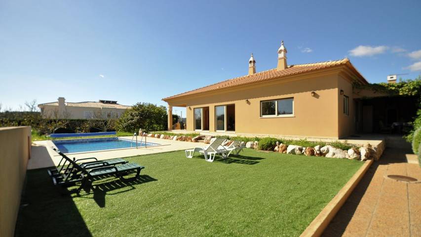 Villa für 7 Personen, mit Pool und Garten in Lagos - 4