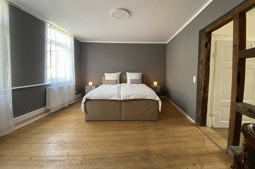 Ganze Wohnung, Zentrum, modern renovierte Altstadtwohnung, Torster #3 in Hameln, Weserbergland