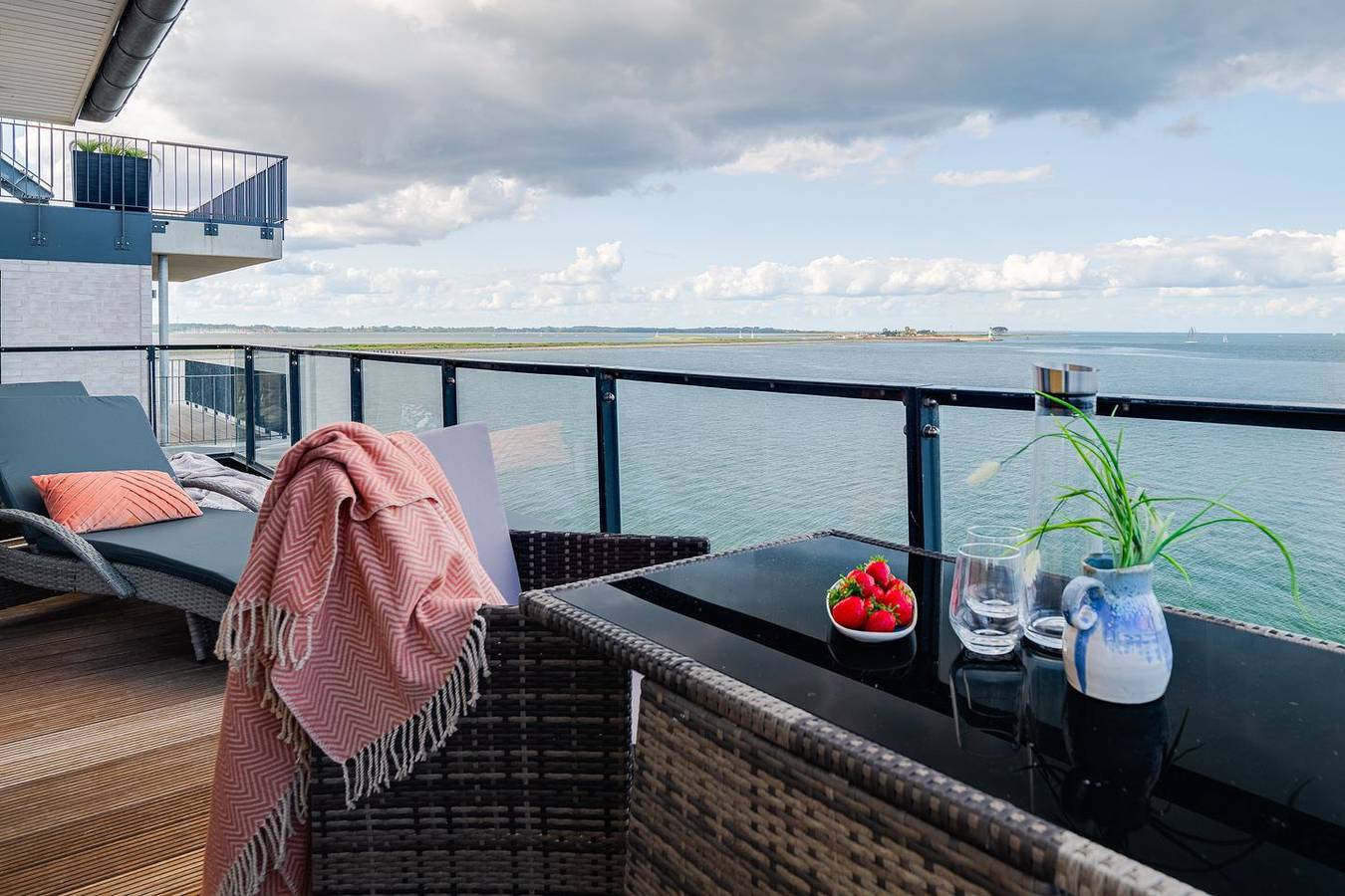 Ganze Wohnung, Ostsee-Penthouse "Blue Sky" für Zwei: Ostseeliebe, Loftfeeling & Entspannung pur in Olpenitz, Kappeln