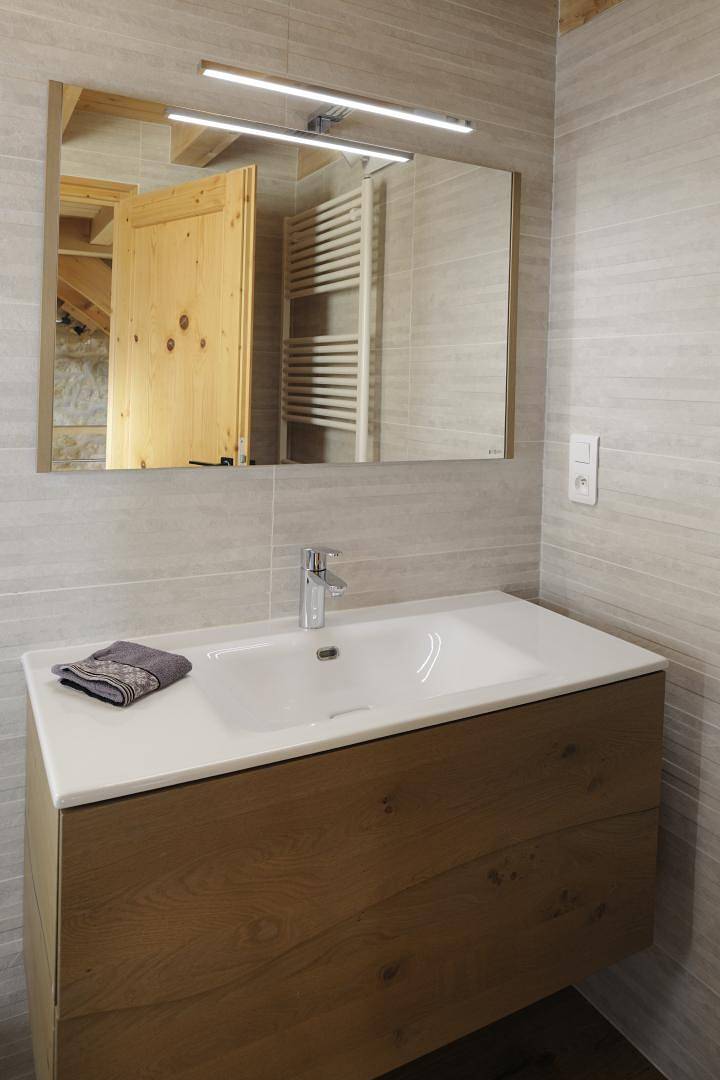 Au coeur des Etoiles-La colline enchantée in La Pesse, Parc naturel régional du Haut-Jura