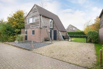 Gîte pour 6 personnes, avec jardin et terrasse dans Grou