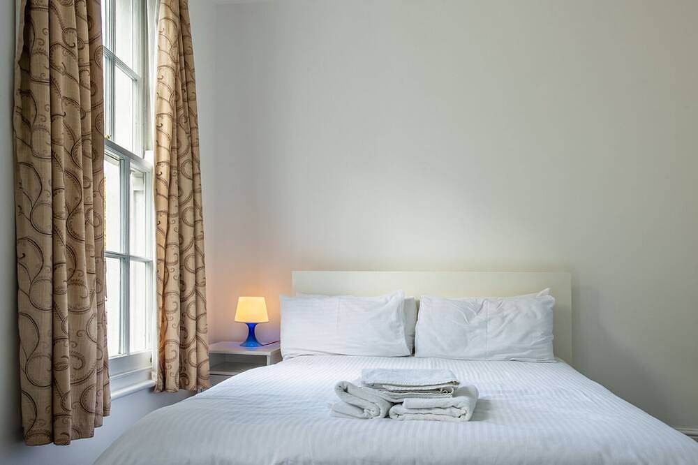 Schönes 3 Schlafzimmer Haus in der Nähe von Big Ben und London Eye alle Verkehrsanbindungen in Lambeth, London