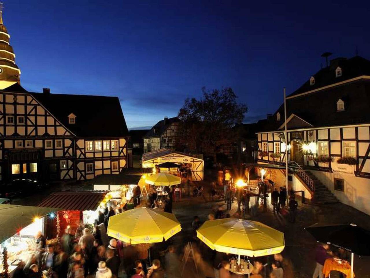 Ganze Ferienwohnung, Ferienwohnung/ Montage  Meschede-Eversberg - Eversberg 3 in Meschede, Hochsauerlandkreis