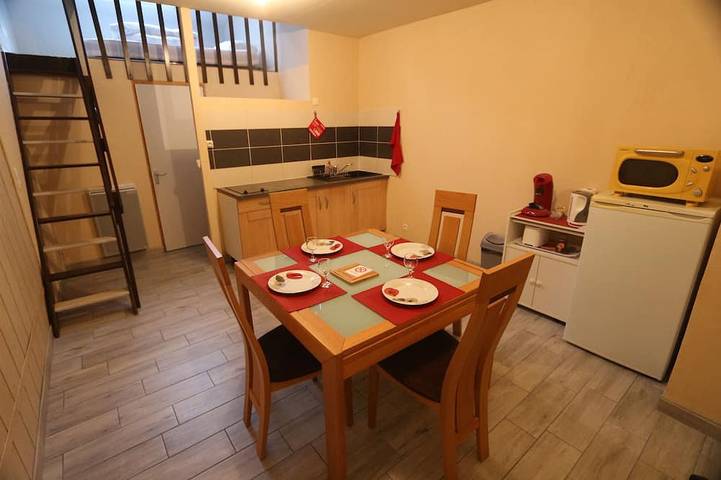 Ganze Wohnung, Studio + mezzanine 4 persons in Cholet, Cholet und Umgebung
