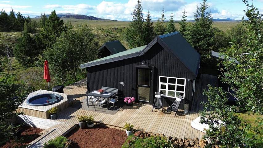 Chalet für 7 Personen, mit Terrasse und Garten sowie Ausblick in Island