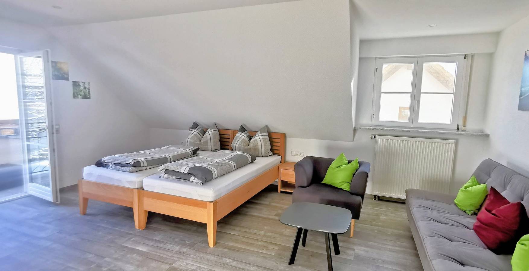 Appartement de vacances entier, "Hopfentraum" Bodensee Apartment Tettnang in Tettnang, Region Bodensee-Oberschwaben