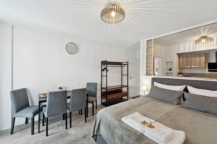 Ganze Wohnung, Schönes City Apartment Wuppertal in Wuppertal, Bergisches Land