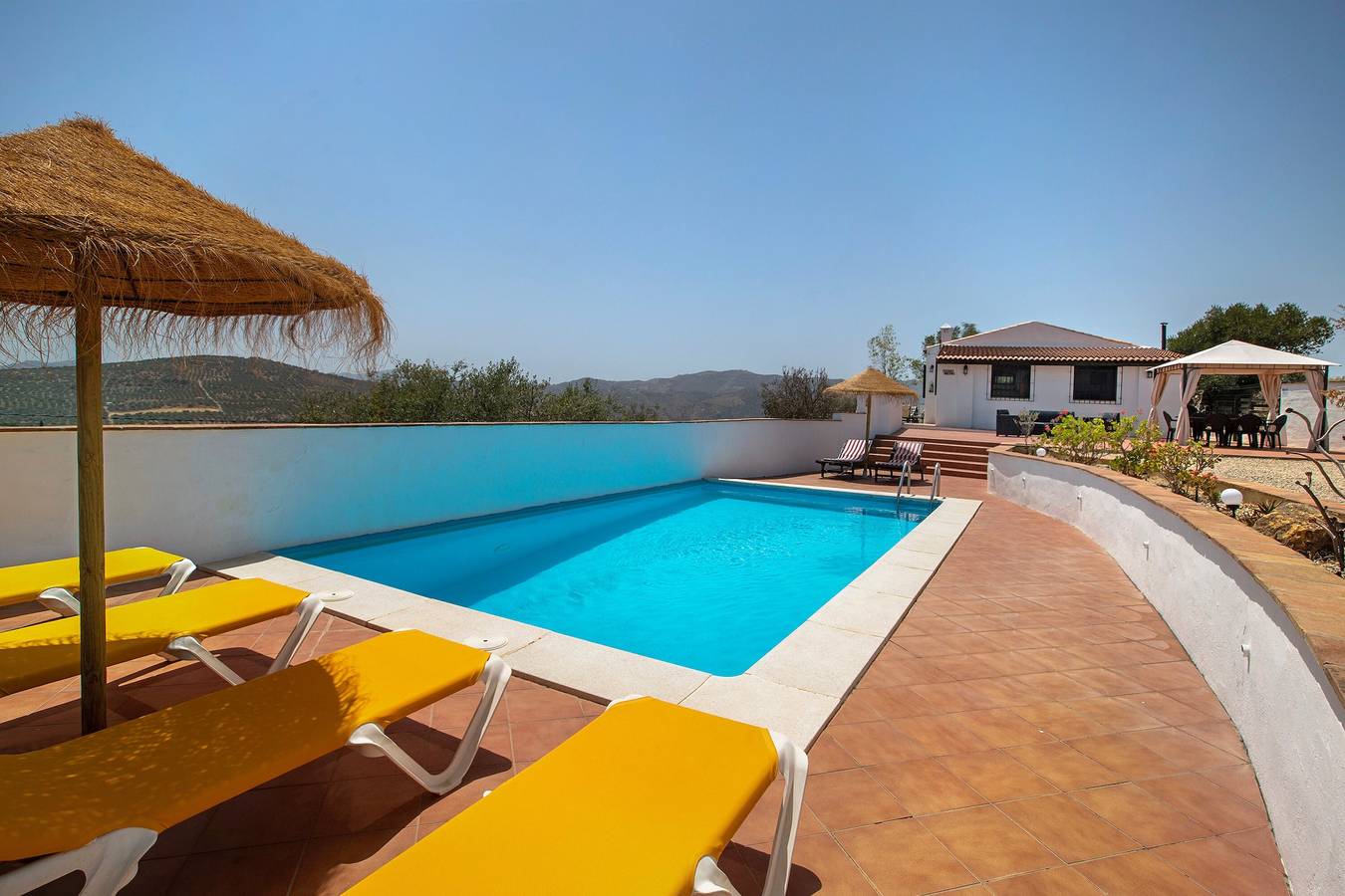 Casa rural 'Monte Cielo' con vistas a la montaña, piscina privada y Wi-Fi in Riogordo, Provincia de Málaga