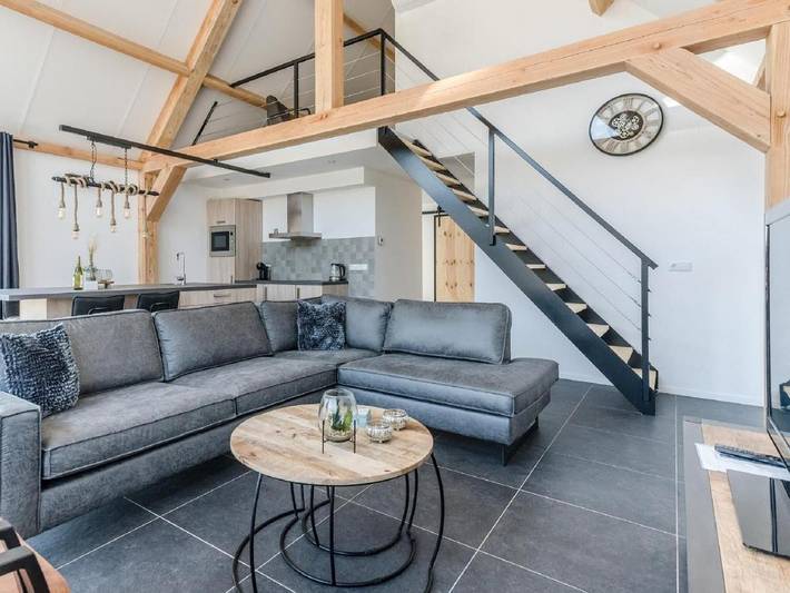 Location de vacances pour 6 personnes, avec terrasse ainsi que jardin et piscine à Baarle-Nassau - 2