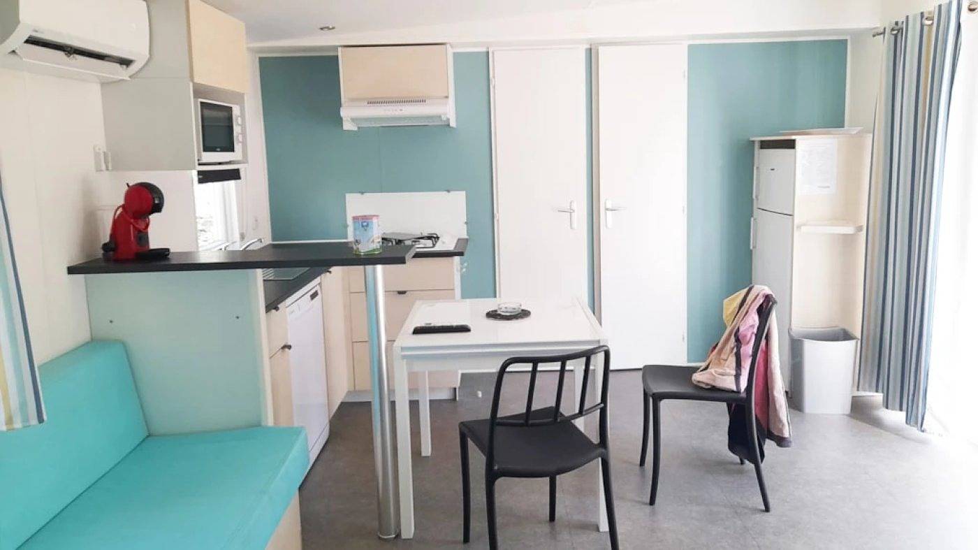 Zecamping 5 étoiles familial espace aquatique locatif Tv Lv clim 43m2 in Le Muy, Middellandse Zeekust (Frankrijk)