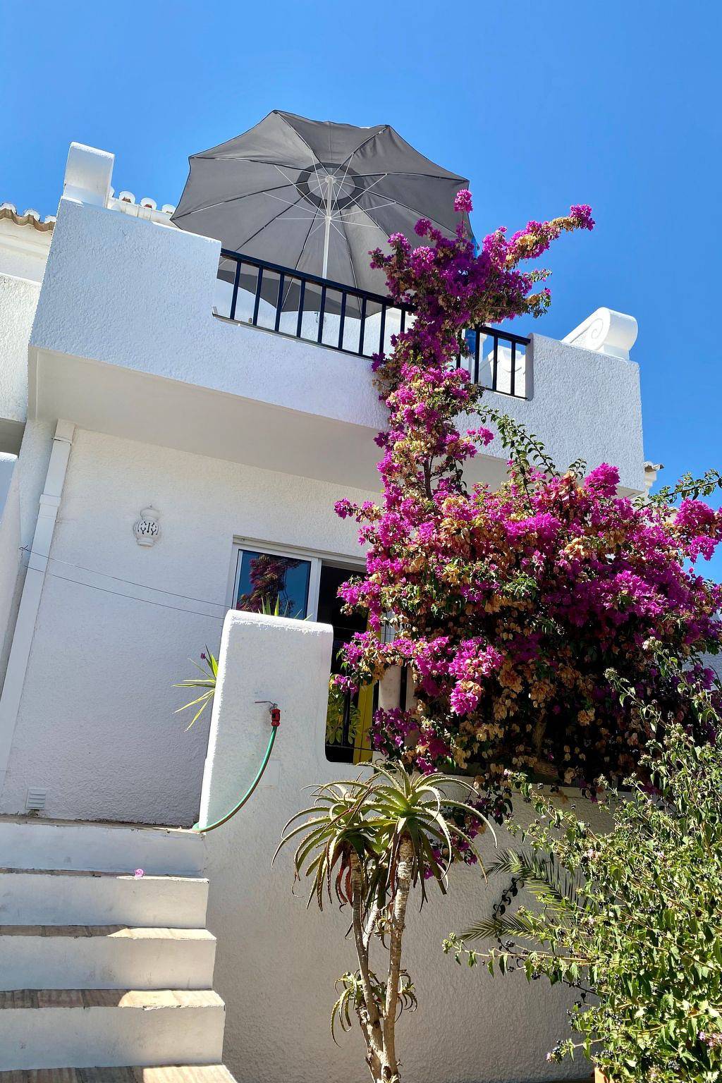 Zentrales Ferienhaus mit bezauberndem Meerblick in Luz (Lagos), Distrito de Faro