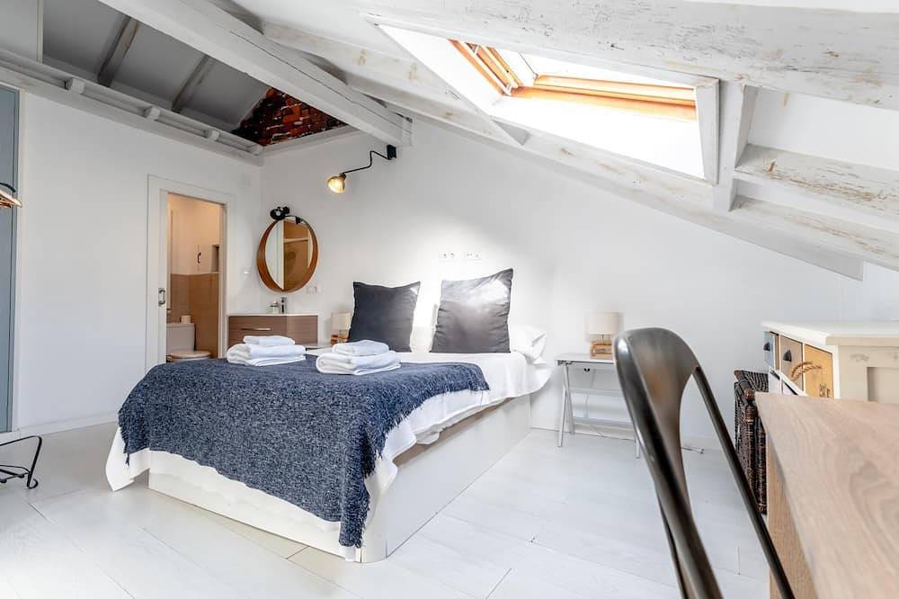 Entire apartment, New and bright Puertochico attic in Santander, Cantabrian Coast