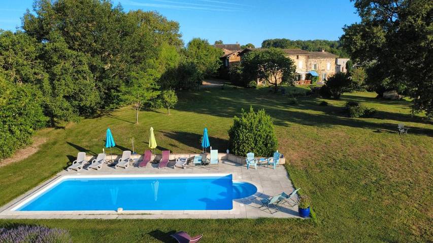 Chambre d’hôte pour 4 personnes, avec Terrasse et Jardin ainsi que Piscine et Vue dans le Tarn-et-Garonne - 4