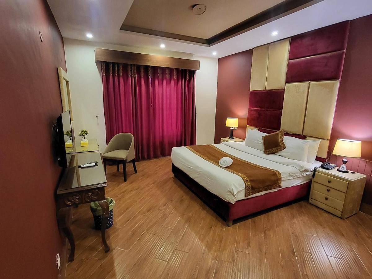 Grand Millennium Hotel in Punjab