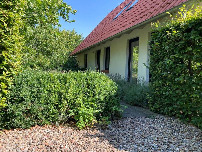 Ferienwohnung für 2 Personen, mit Garten und Terrasse sowie Ausblick in Quilitz