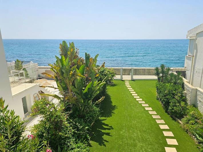 Domek letniskowy dla 4 osób, z ogród i basen oraz taras - 1