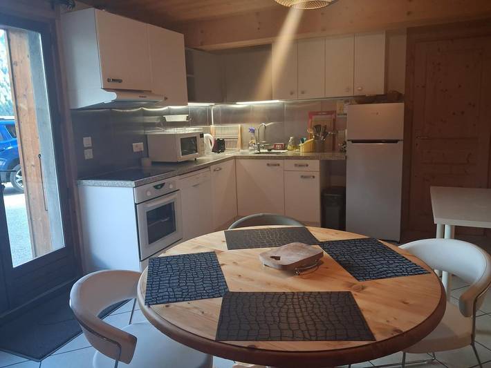 Gîte pour 4 personnes, avec terrasse, animaux acceptés à La Giettaz - 3