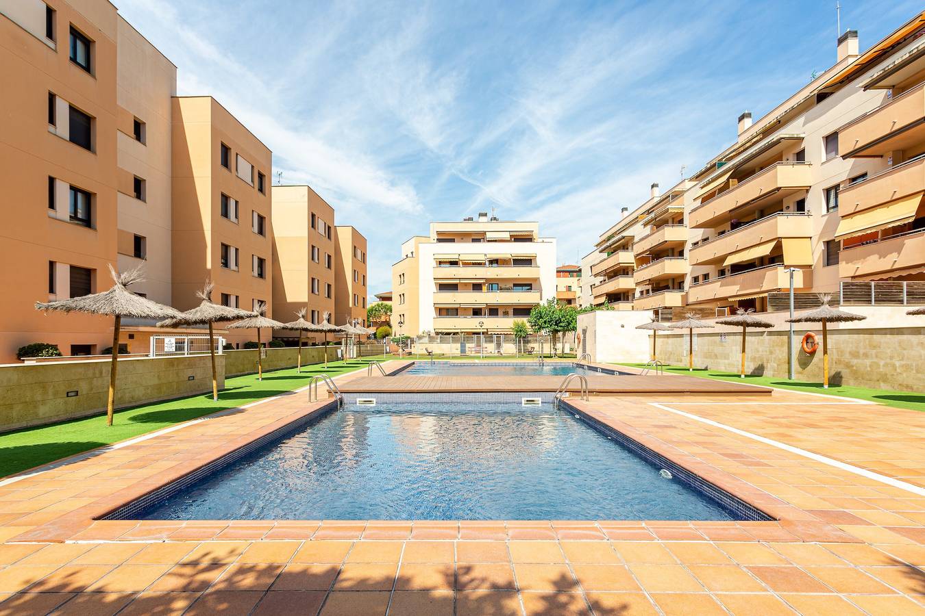 Apartamento entero, Apartamento 'Loreto Go2lloret' con vistas al mar, Wi-Fi y aire acondicionado in Central Lloret de Mar, Lloret de Mar