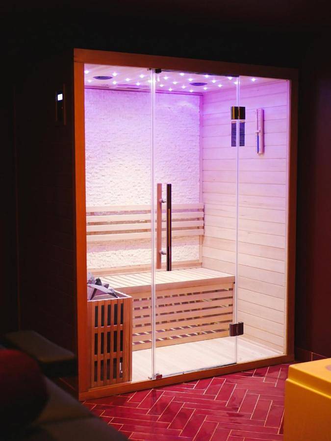 Appartement entier, Plan Coeur Romantic Experience & Spa in Riom, Parc naturel régional des Volcans d'Auvergne