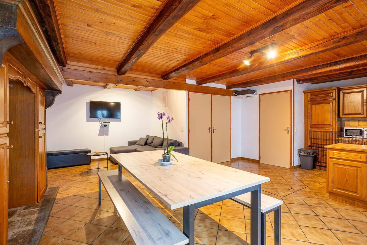 Ferienhaus 'Maison De Vacances 6-8 Pers Proche' in La Tour-d'Auvergne, Regionaler Naturpark Volcans d'Auvergne