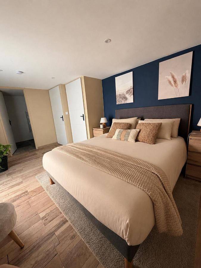 Gîte pour 2 personnes, avec vue ainsi que jardin et terrasse à Guéreins - 3