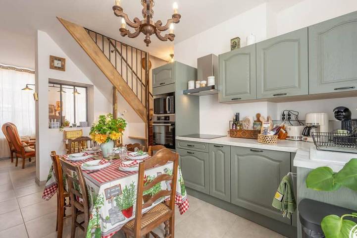 Gîte pour 6 personnes, avec jardin dans Nourard-le-Franc