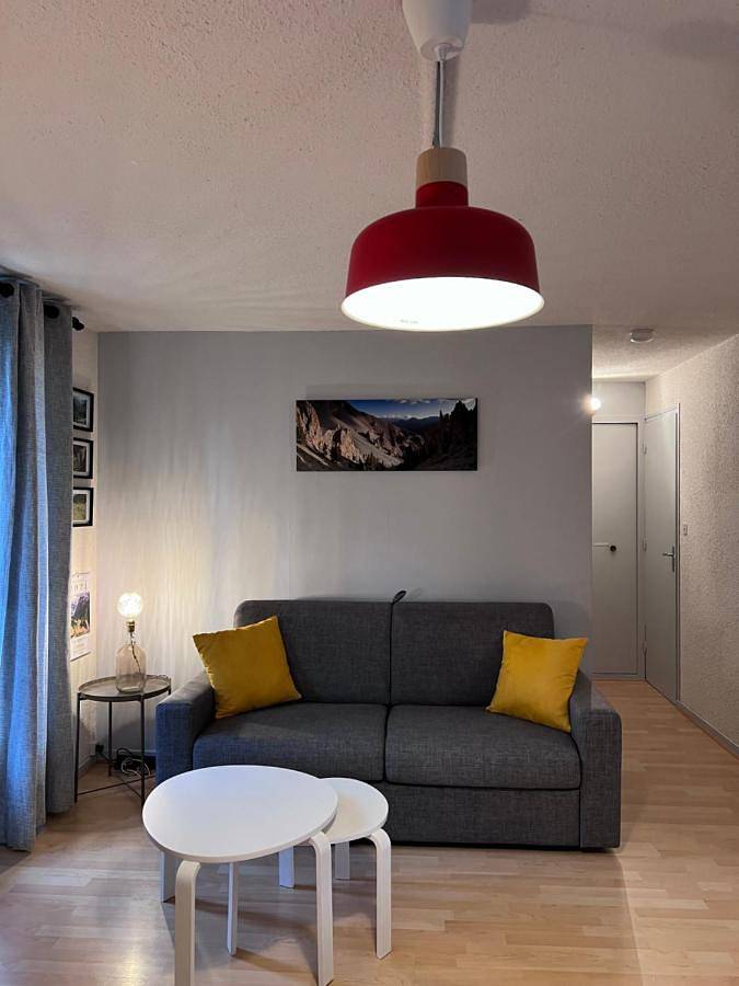 Gîte pour 4 personnes, avec vue et terrasse à Eygliers - 3