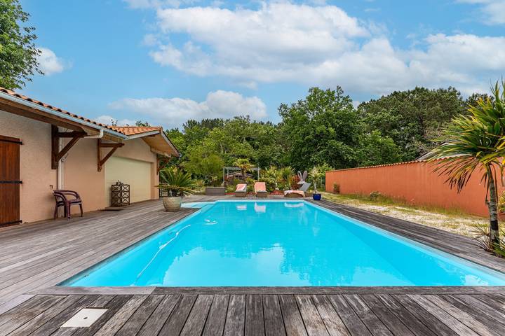 La Farniente – Casa ecológica con piscina de sal, cerca de las playas del Médoc in Grayan-et-l'Hôpital, Parque natural regional del Médoc