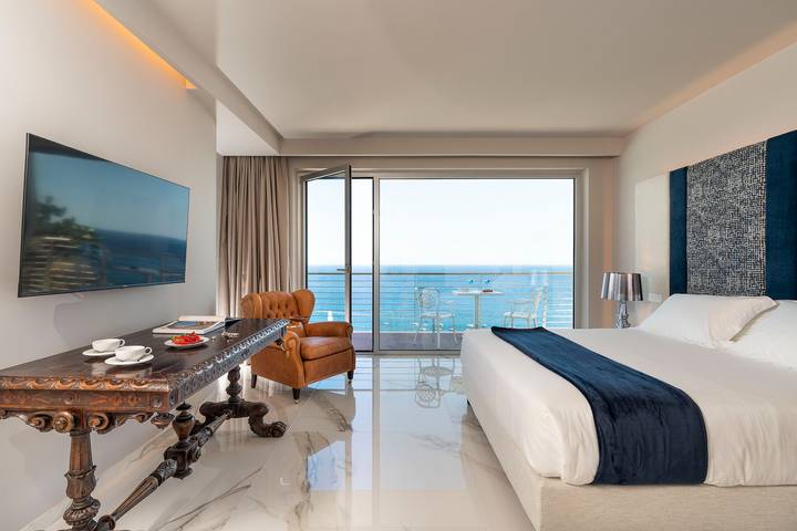 Location de vacances pour 20 personnes, avec sauna et jardin à Giardini-Naxos - 4