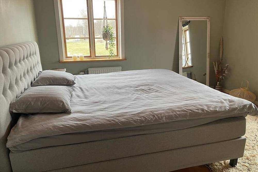 Mysigt Boende med hög Standard med Plats för 8 Personer i Hjärtat av Tiveden in Tived distrikt, Laxa