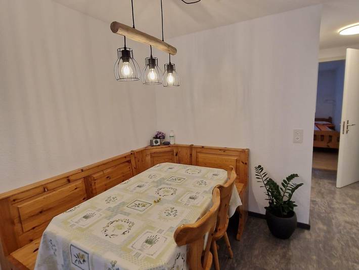 Ganze Ferienwohnung, Haus Rizzi - Wohnung 1 - 2.5 Zimmerwohnung -  4 Betten in Bivio (Graubünden), Surses