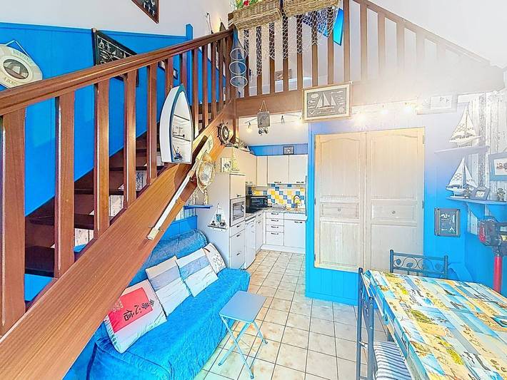 Gîte pour 4 personnes, avec jardin à Merville-Franceville-Plage - 2
