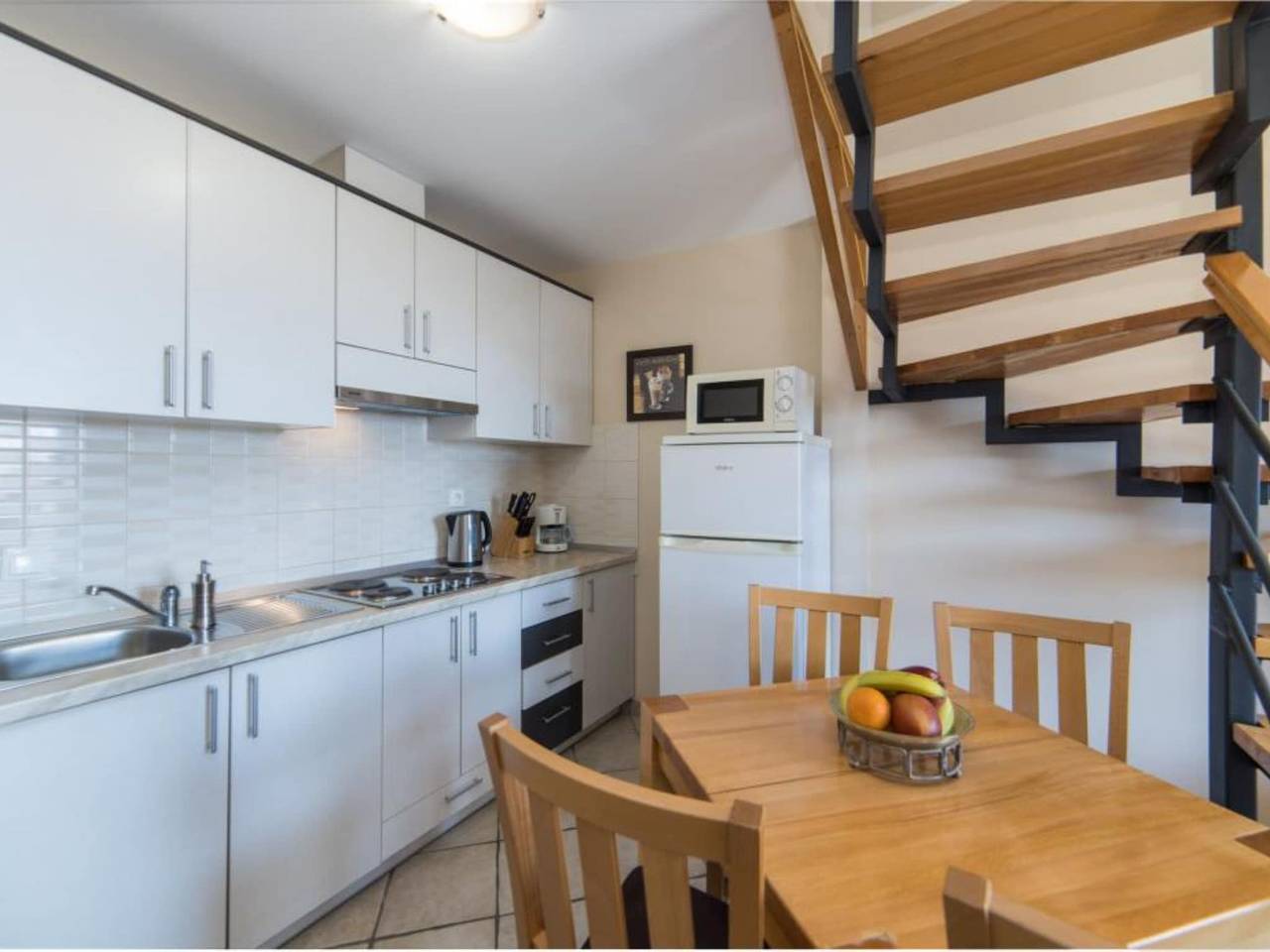 Ganze Wohnung, Apartments Nmn - Studio Apartment with Balcony 3 in Drvenik, Makarska Riviera