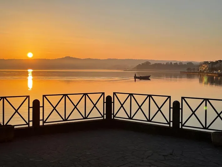 Apartamento de vacaciones para 4 personas, con vistas además de terraza y vistas al lago - 1