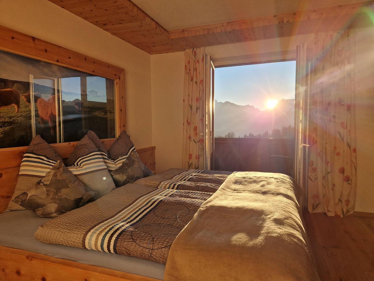 Ganze Ferienwohnung, Appartement "Zirbe", Dusche, Wc, 1 Schlafraum in Kössen, Chiemgauer Alpen