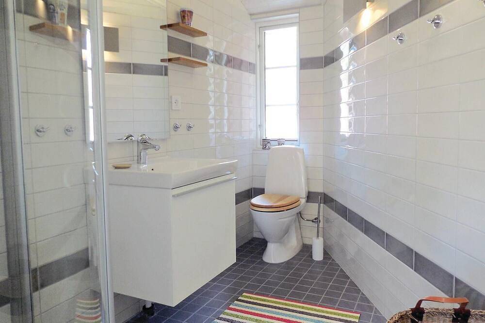 Awesome home in Borrby with sauna in Österlen