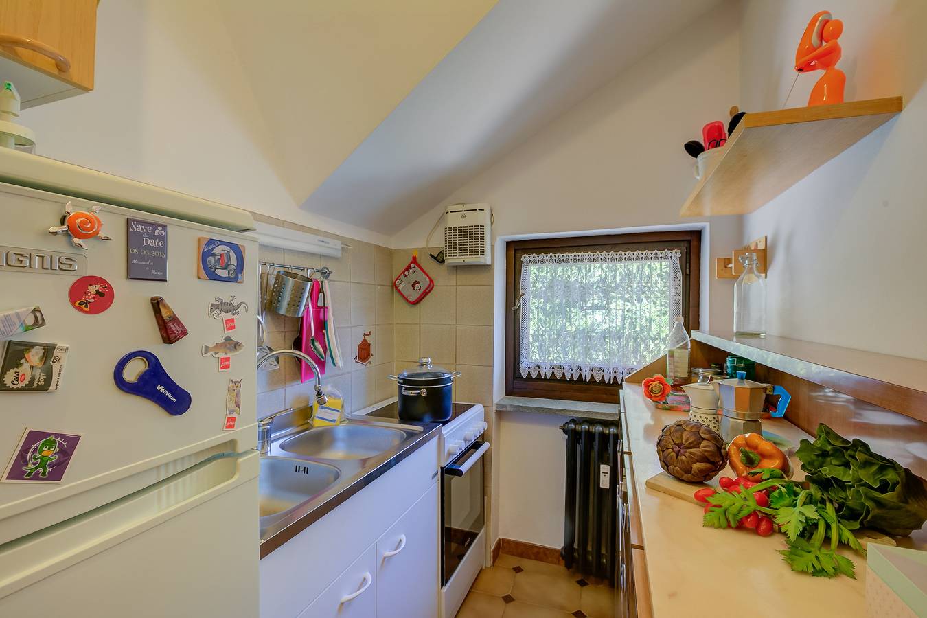 Ganze Wohnung, Wohnung mit Bergblick, Parkplatz & WiFi, 300m zum Torrente Chisone in Pragelato, Turin Provinz