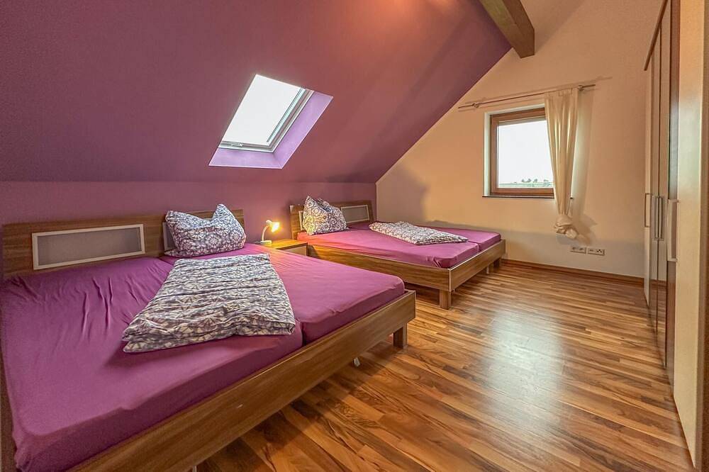 Geräumiges Haus mit Spa-Bad in ruhiger Lage in Feuerscheid, Eifelkreis Bitburg-Prüm