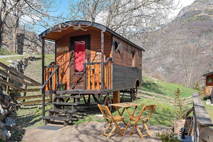 Roulotte Gentiane – Unique Mountain Retreat in Gavarnie in Gèdre, Nationalparken Pyrenæerne