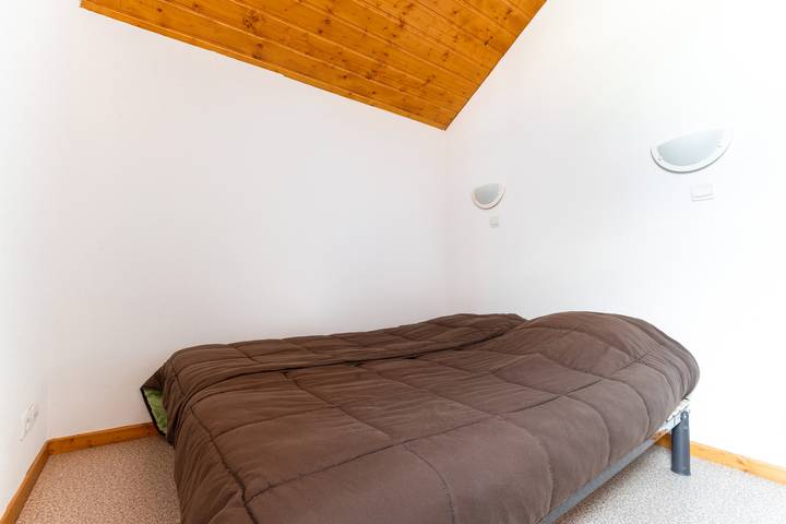 Appartement entier, 150m des pistes, appartement pour 8 avec balcon in La Joue du Loup, Le Dévoluy